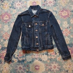 Gap jean jacket. Size XS. NWOT